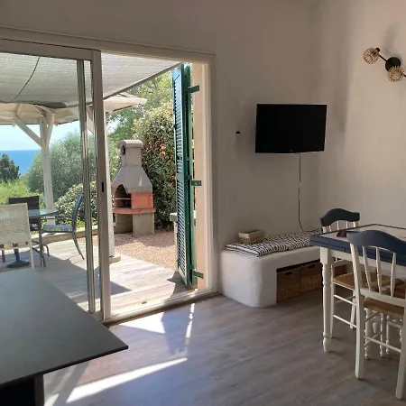 Chez Jean Claude La Des Amis *