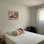דירה Chez Jean Claude La Des Amis אולמטו